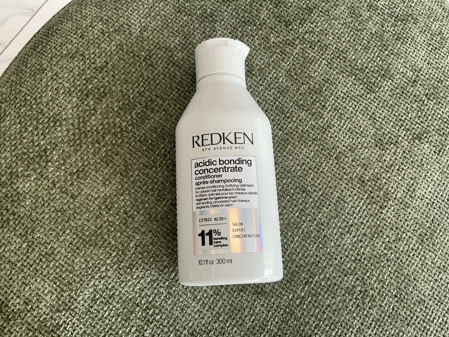 Redken Conditioner Acidic Bonding Concentrate 11% 10.1oz