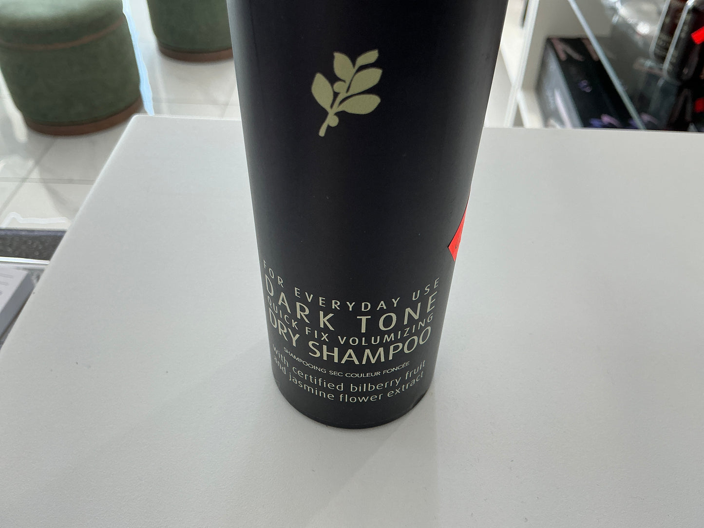 Natulique dark tone dry shampoo
